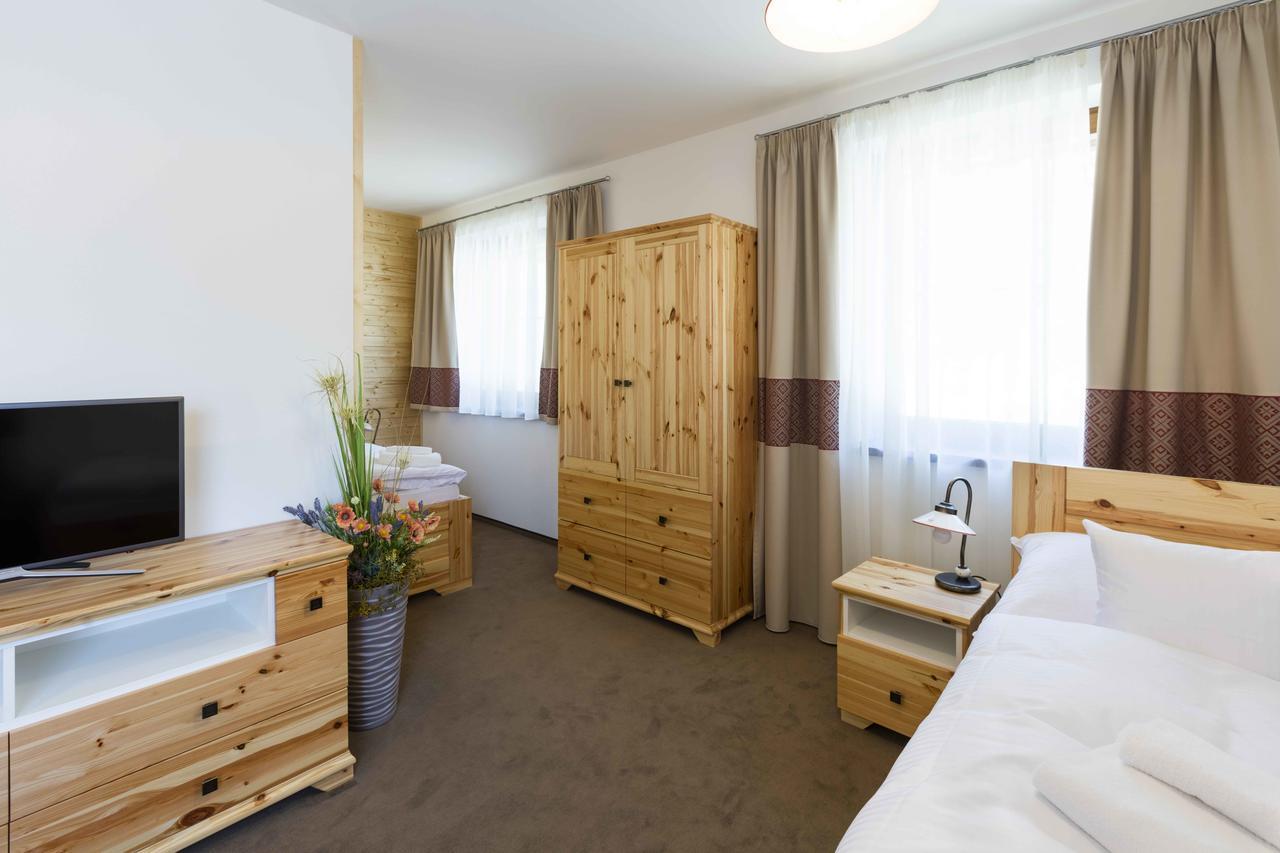 דונובאלי Rezort Gothal Apartmany A Penziony מראה חיצוני תמונה