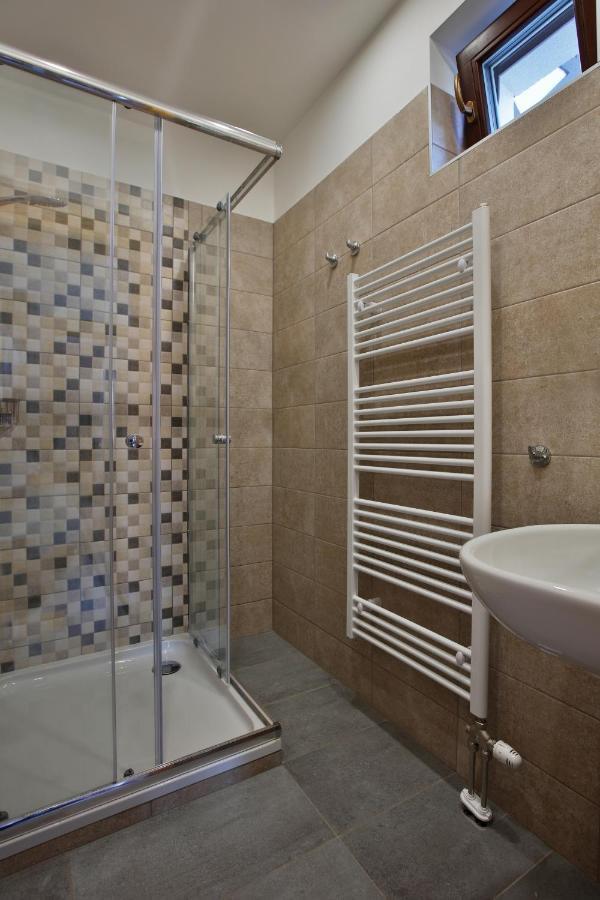 דונובאלי Rezort Gothal Apartmany A Penziony מראה חיצוני תמונה
